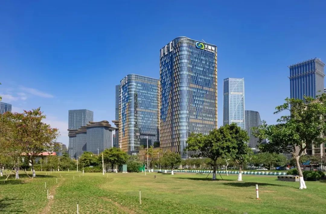  致敬了不起的她 | 眼中有光，心中有夢，世界因您而更美